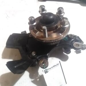 2016 FORD MUSTANG LEFT FRONT HUB ASSEMBLY