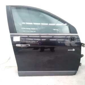 2011 HOLDEN CAPTIVA RIGHT FRONT DOOR