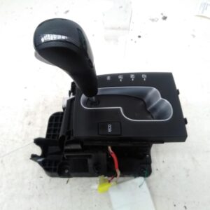 2014 HOLDEN CAPTIVA GEAR STICK SHIFTER