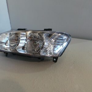 2010 HOLDEN COMMODORE LEFT HEADLAMP