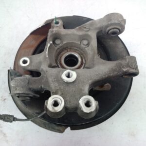 2011 HOLDEN CAPTIVA RIGHT REAR HUB ASSEMBLY