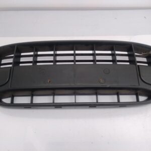 2009 FORD FIESTA GRILLE