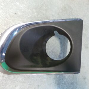 2014 HOLDEN TRAX LEFT INDICATOR FOG SIDE