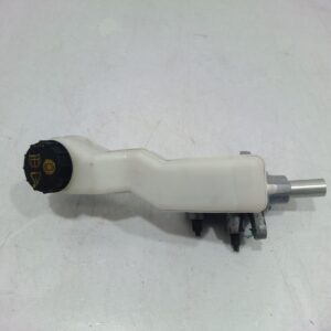 2012 FORD FIESTA MASTER CYLINDER