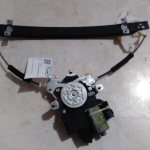 2012 HOLDEN CAPTIVA LEFT FRONT WINDOW REGULATOR MOTOR