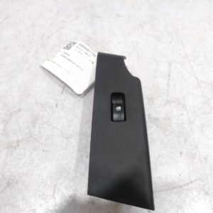 2010 HOLDEN BARINA POWER DOOR WINDOW SWITCH