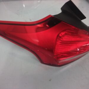 2015 FORD FOCUS LEFT TAILLIGHT