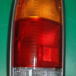 1997 FORD COURIER LEFT TAILLIGHT