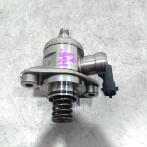 2010 HOLDEN COMMODORE FUEL PUMP