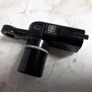 2014 HOLDEN COMMODORE CRANK CAM SENSOR