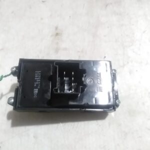 2012 HOLDEN CRUZE POWER DOOR WINDOW SWITCH