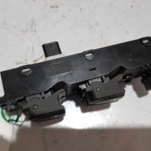 2012 HYUNDAI I20 POWER DOOR WINDOW SWITCH