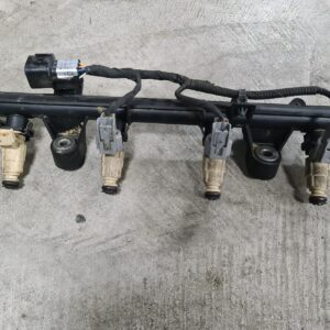 2011 HYUNDAI I30 INJECTION RAIL