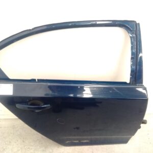 2011 FORD FALCON RIGHT REAR DOOR SLIDING