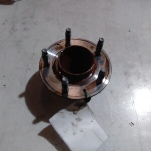 2018 HOLDEN COMMODORE LEFT REAR HUB ASSEMBLY