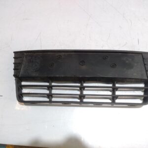 2013 FORD FOCUS GRILLE