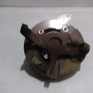 2014 HOLDEN COLORADO RIGHT FRONT HUB ASSEMBLY