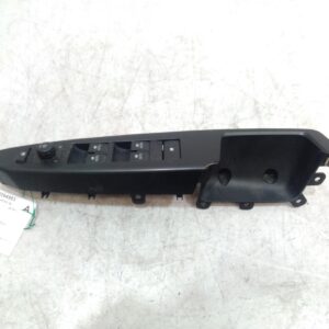 2013 HOLDEN CAPTIVA POWER DOOR WINDOW SWITCH