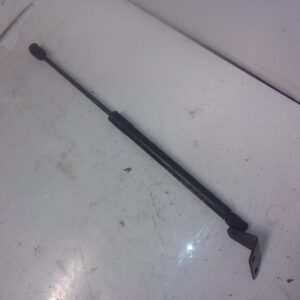 2014 HOLDEN CAPTIVA BONNET HINGE STRUT