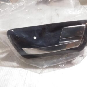 2011 FORD FALCON DOOR HANDLE