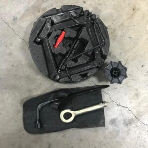 2012 HOLDEN CRUZE JACK TOOL KIT