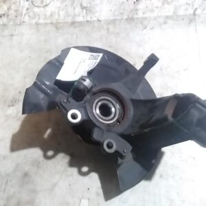 2017 FORD ESCAPE LEFT FRONT HUB ASSEMBLY