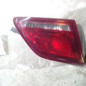 2013 HOLDEN COMMODORE REAR GARNISH