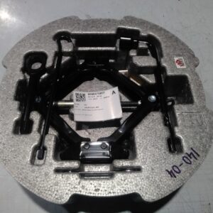 2012 HYUNDAI I40 JACK TOOL KIT