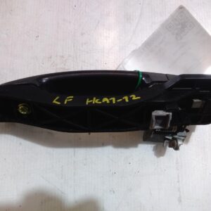 2013 HOLDEN CAPTIVA DOOR HANDLE