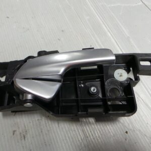 2010 FORD MONDEO DOOR HANDLE