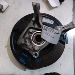 2019 HOLDEN EQUINOX LEFT FRONT HUB ASSEMBLY