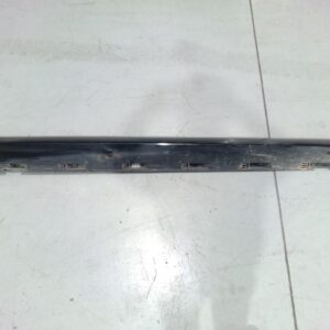 2012 HOLDEN COMMODORE SIDE STEP SKIRT