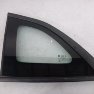 2015 HOLDEN CRUZE LEFT REAR SIDE GLASS