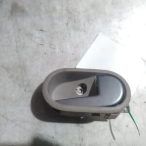 2005 FORD FIESTA DOOR HANDLE