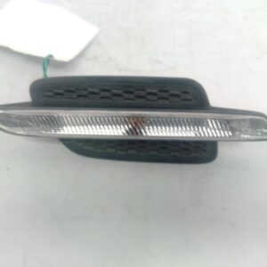 2009 HOLDEN COMMODORE LEFT INDICATOR FOG SIDE