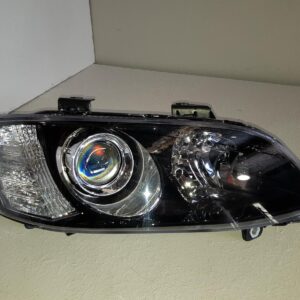 2010 HOLDEN COMMODORE RIGHT HEADLAMP