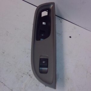 2013 HOLDEN COMMODORE POWER DOOR WINDOW SWITCH