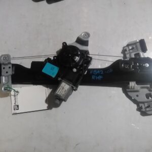 2016 HOLDEN BARINA RIGHT FRONT WINDOW REG MOTOR