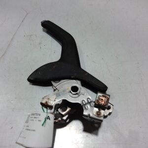 2016 HOLDEN BARINA HANDBRAKE LEVER