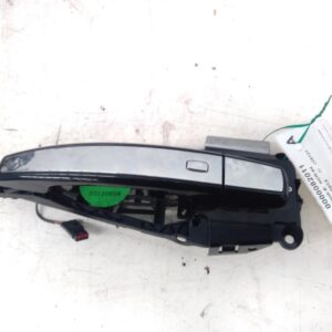 2013 HOLDEN CRUZE DOOR HANDLE