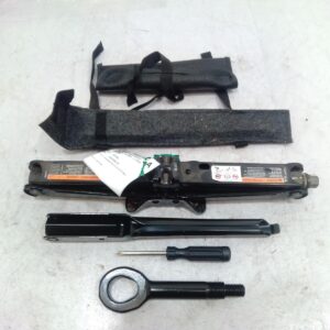 2013 HOLDEN CAPTIVA JACK TOOL KIT