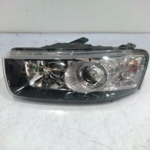 2015 HOLDEN CAPTIVA LEFT HEADLAMP