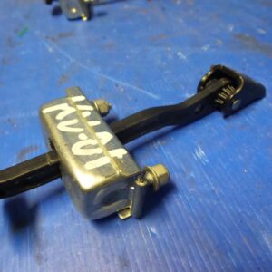 2012 FORD KUGA DOOR HINGE RUNNER