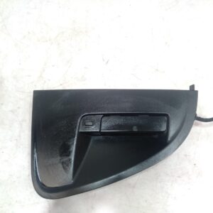 2017 HOLDEN BARINA DOOR HANDLE