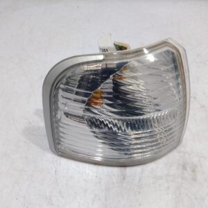 2004 FORD EXPLORER RIGHT INDICATOR FOG SIDE