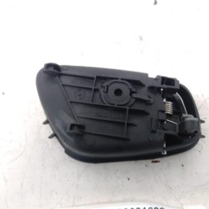 2013 HOLDEN BARINA DOOR HANDLE