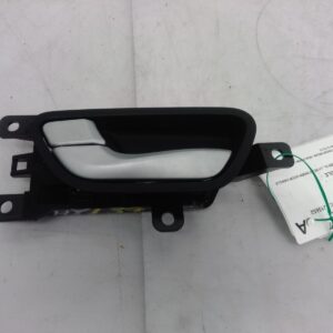 2014 KIA SPORTAGE DOOR HANDLE