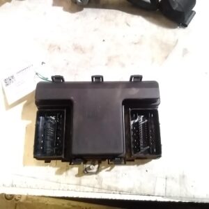 2016 FORD EVEREST FUSE BOX