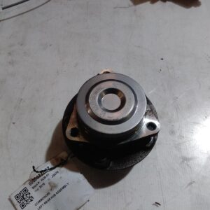 2018 HOLDEN COMMODORE LEFT REAR HUB ASSEMBLY