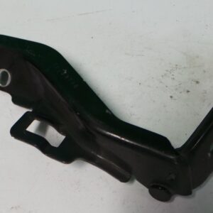 2010 HOLDEN COMMODORE BONNET HINGE STRUT